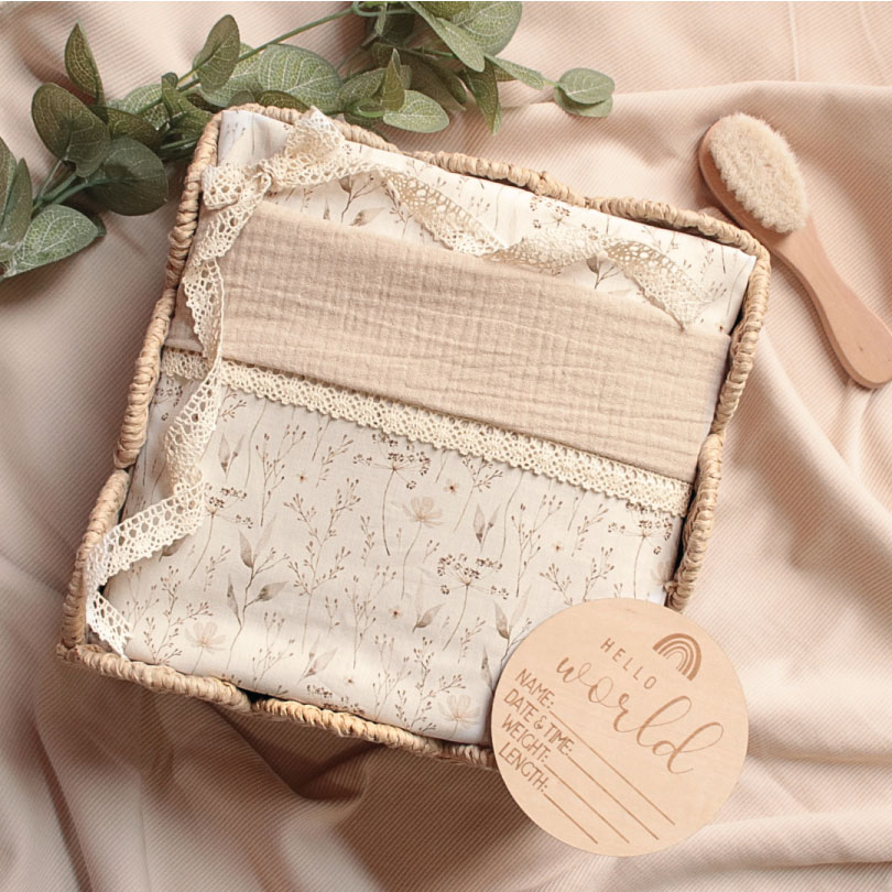 beลพ-odejica Copertina in tetra con pizzo - beige, copertina neonato con nome ricamato, copertina personalizzata, copertina neonati, copertina nascita, copertina nenati con nome, copertina nenati personalizzato, copertina nascita con nome, copertina nascita personalizzata