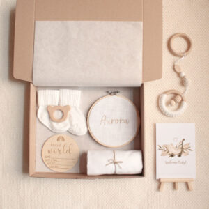 regalo nascita personalizzato, Maxi benvenuto, regali personalizzati per una nascita, set regali neonato, set regalo nascita, set regalo neonato per bambini e bambine, regali di nascita per ragazzi e ragazze