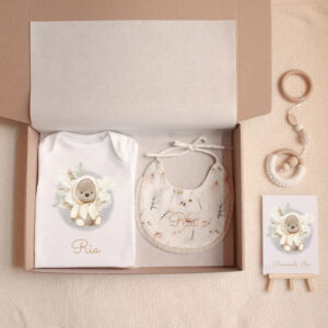 regalo nascita personalizzato, Orsetto Fiabesco, regali personalizzati per una nascita, set regali neonato, set regalo nascita, set regalo neonato per bambini e bambine, regali di nascita per ragazzi e ragazze